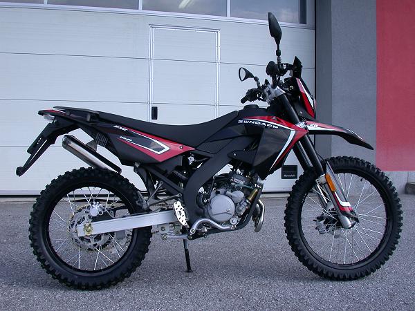 zuu★ www.zuendappshop.de - ZÜNDAPP Strassen Mokick ZXN50 naked